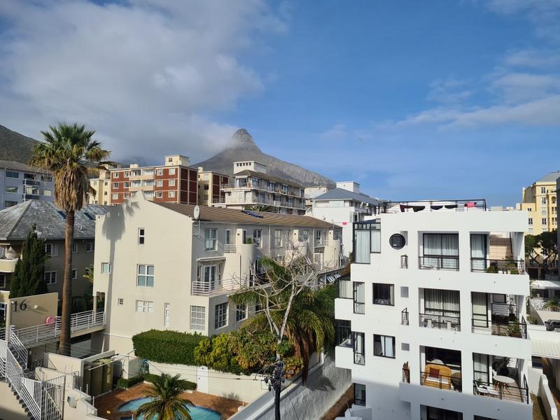 1 Bedroom Property for Sale in Sea Point Western Cape